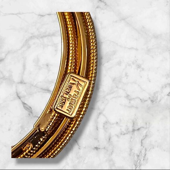 Vintage Signed Kramer Of New York Gold Tone Circle Wreath Ring Brooch Pin - Picture 7 of 8